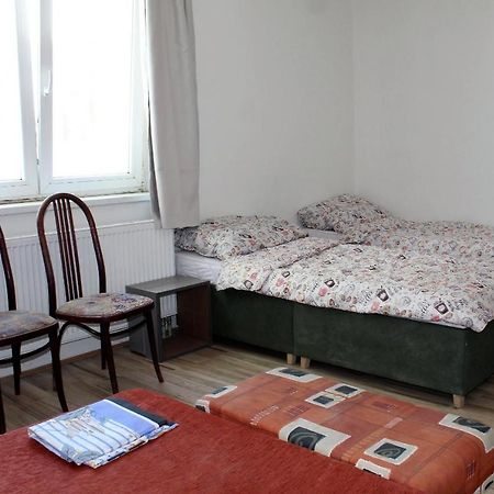 Dusan Apartments Orlova Exterior photo